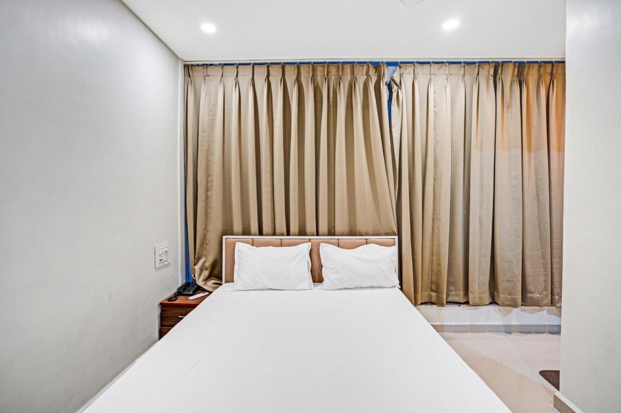 Collection O 83775 Hotel 4King สุรัต ภายนอก รูปภาพ