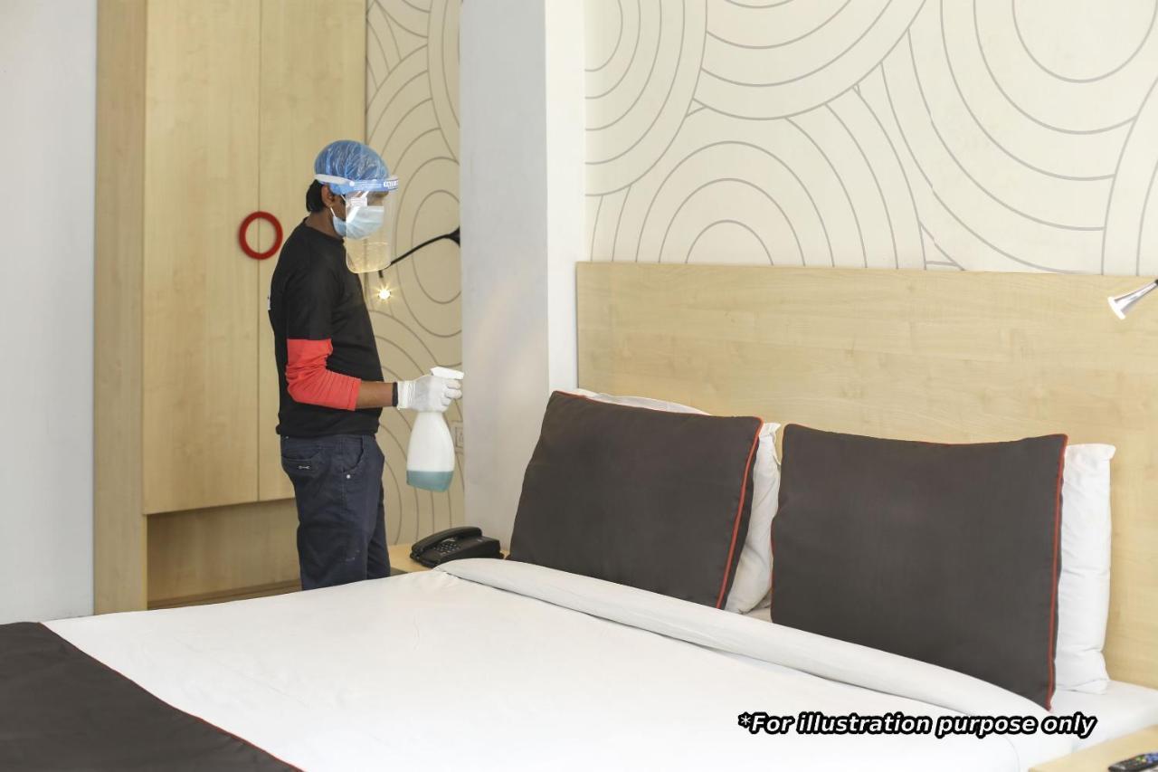 Collection O 83775 Hotel 4King สุรัต ภายนอก รูปภาพ