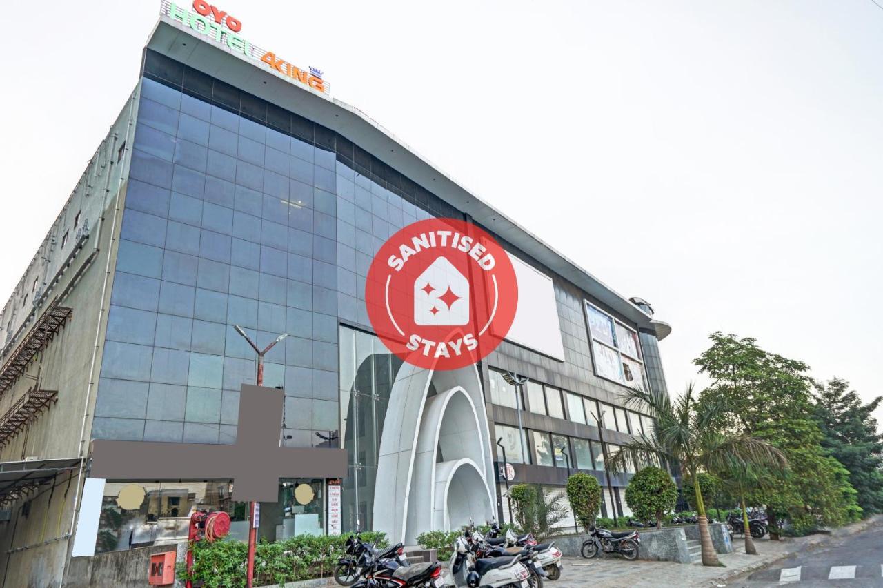 Collection O 83775 Hotel 4King สุรัต ภายนอก รูปภาพ